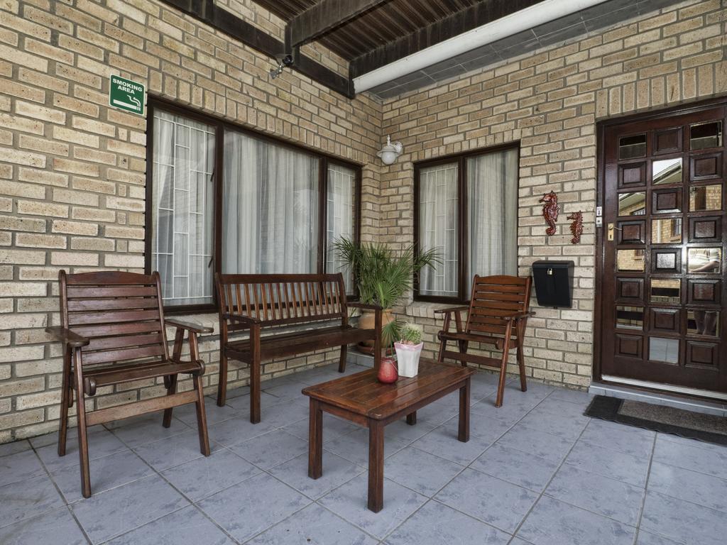 Villa Majestic For Exclusive Accommodation Port Alfred Exterior photo